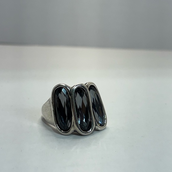 UNO de 50 Triple Stone Silver Ring - Picture 7 of 7